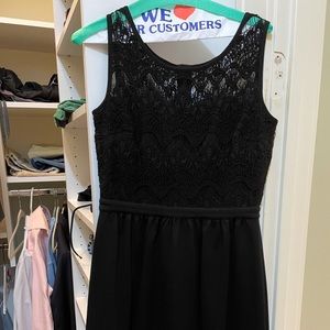 Lilly Pulitzer black dress size M